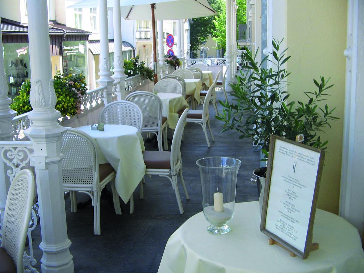 Hotel Furstenhof バート・ピルモント エクステリア 写真